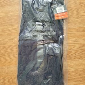 2/$35 Mens Dakota cargo pants (work wear)
